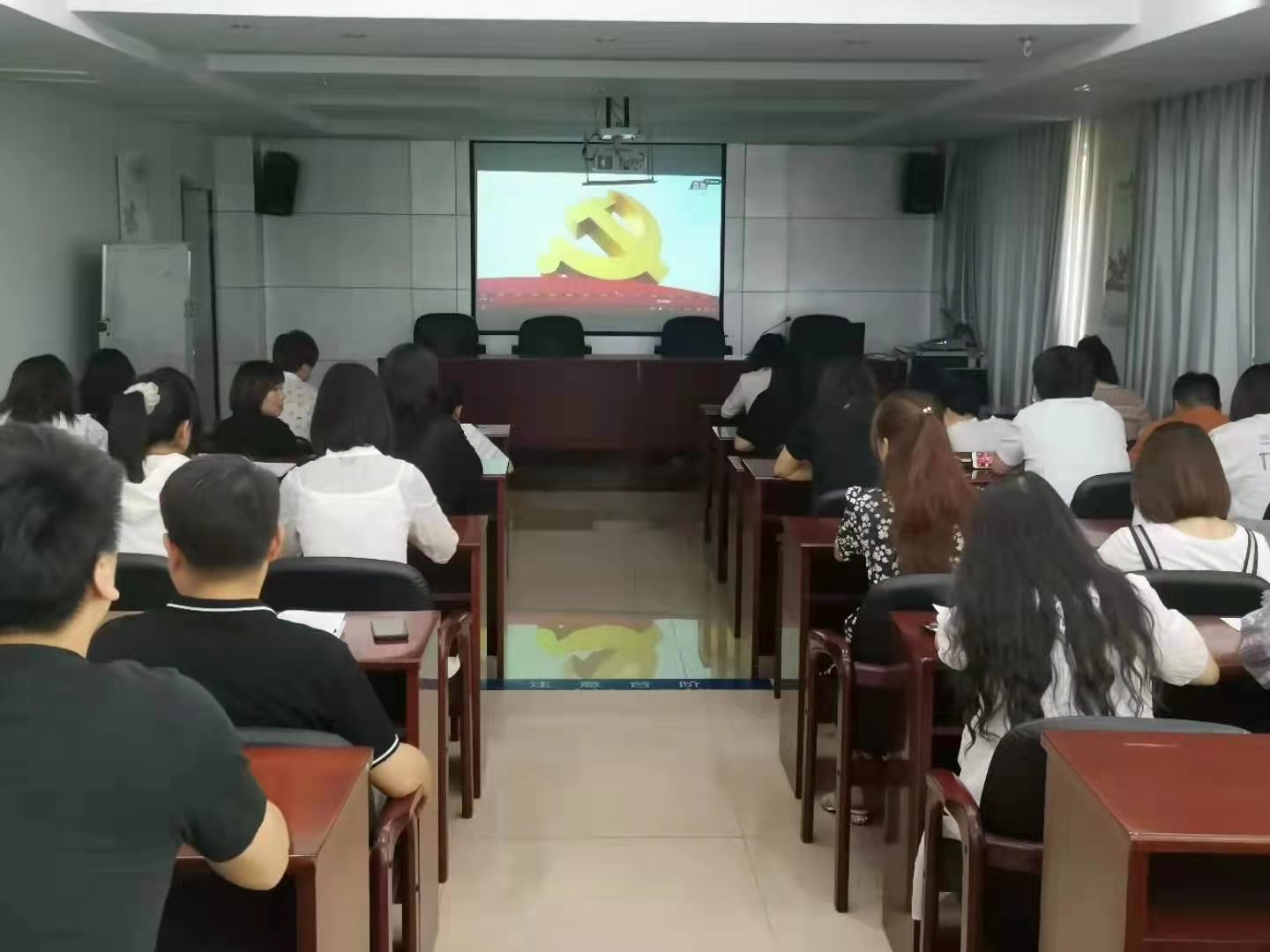 EMC易倍(中国区)官方网站